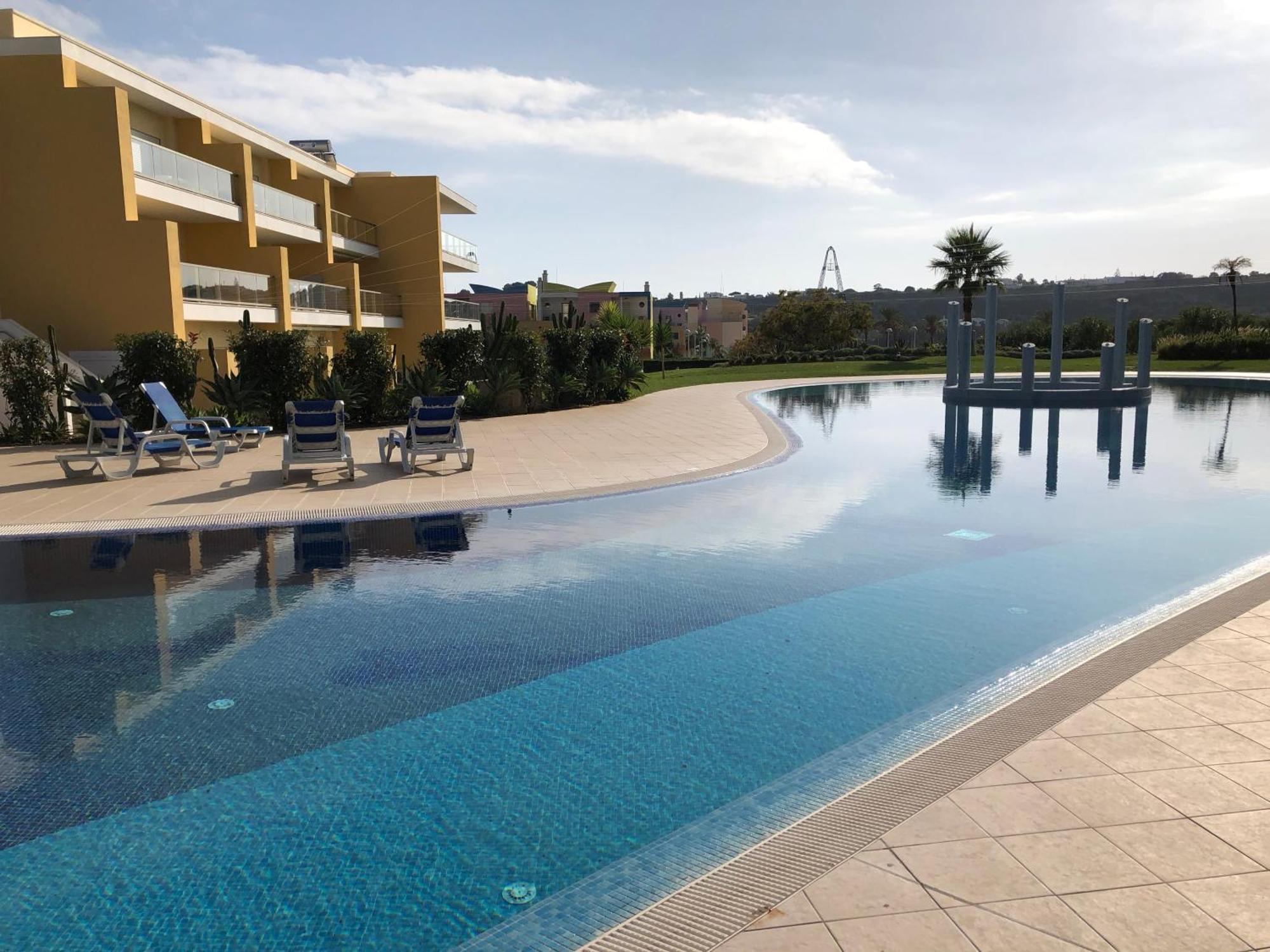 Marina Bleu Magnifique Standing Vue Piscine Apartment